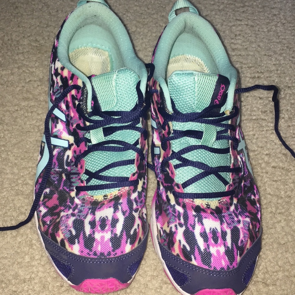 Colorful ASICS - Picture 3 of 4